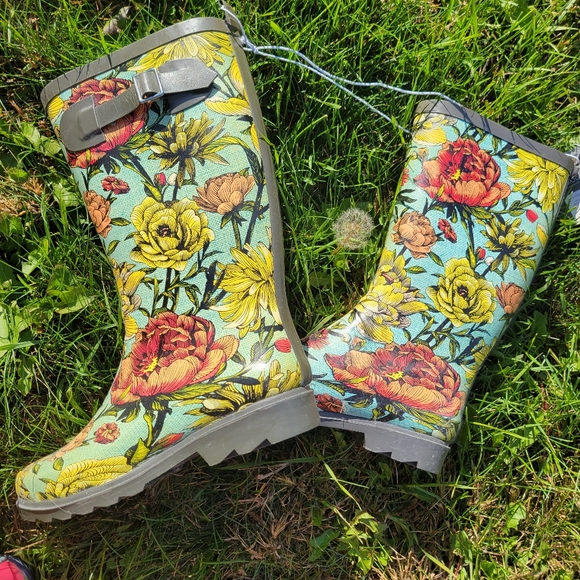 Threshold Shoes - Target Threshold NWT Floral Women's Rain Garden Boots Sz 8 ~ Pretty!